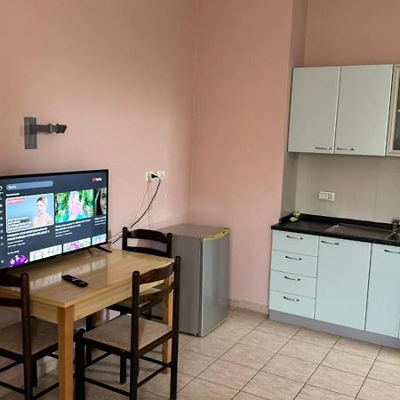 Hotel Vila Danedi Ksamil Eksteriør billede