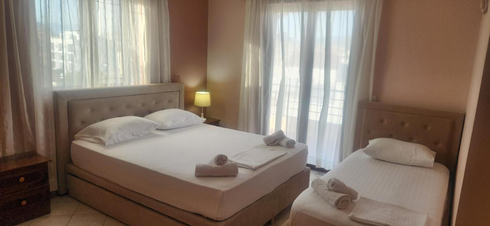 Hotel Vila Danedi Ksamil Eksteriør billede
