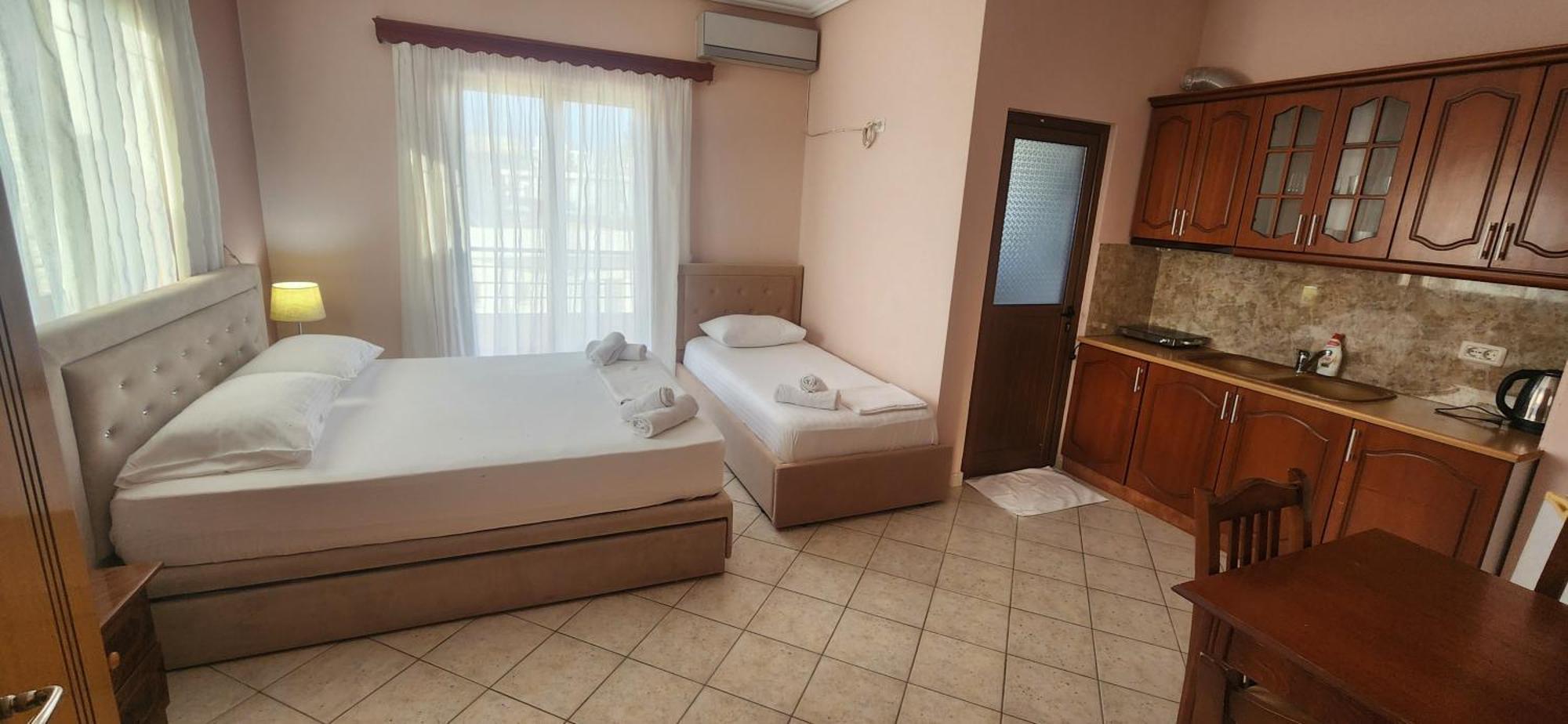 Hotel Vila Danedi Ksamil Eksteriør billede